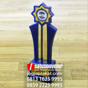 harga trophy